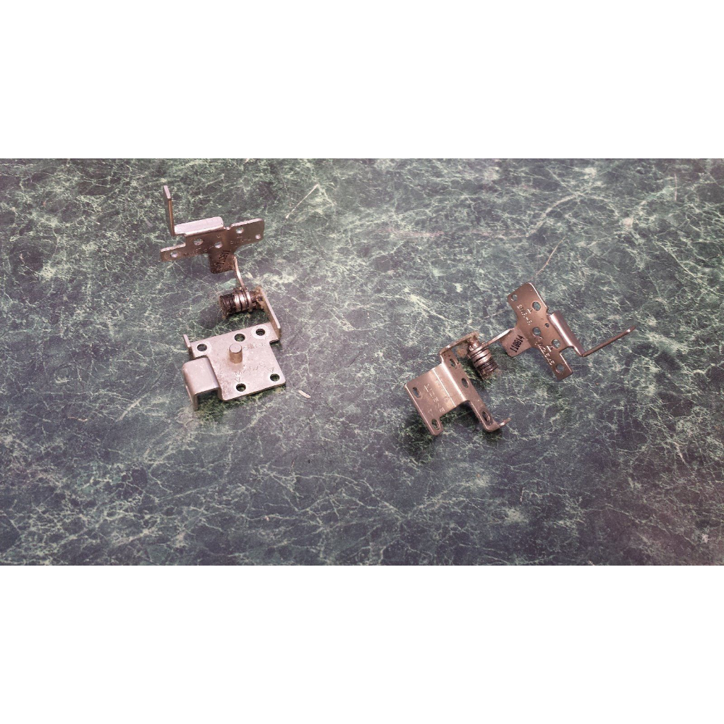 Thay bàn lề asus X44 X44H K84 K84L X84