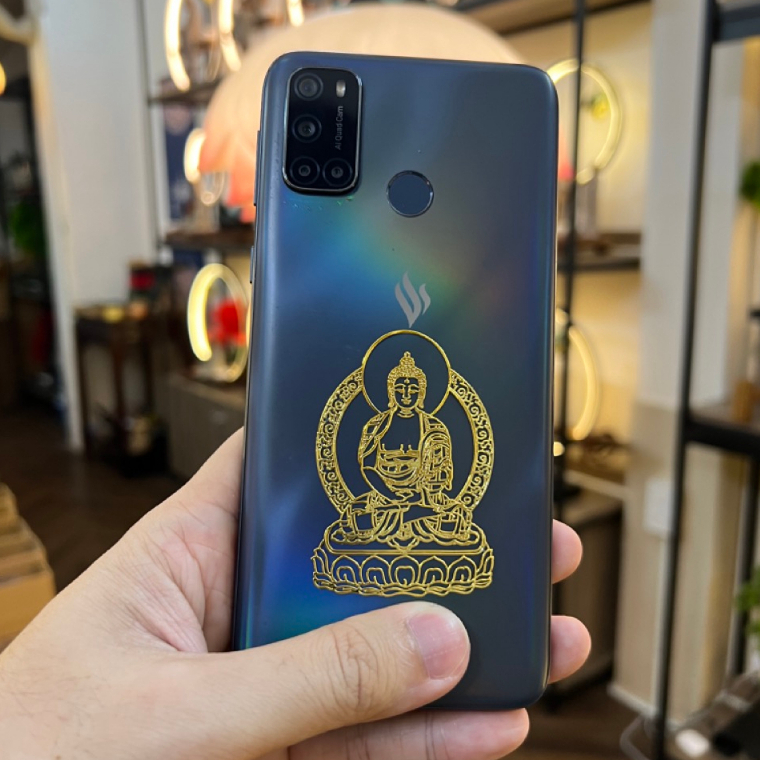 Miếng dán điện thoại bình an, may mắn, tài lộc.