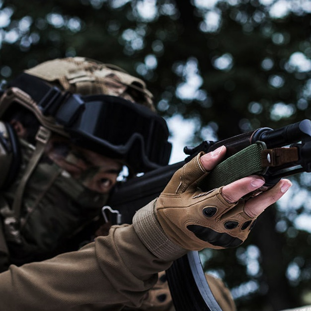 Găng Tay Tactical, Găng Tay Xe Máy Cụt Ngón Kiểu Dáng Quân Đội