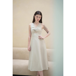 Ceci Cela - Đầm Họa Tiết Hoa Vàng Cam Dáng Dài Twist