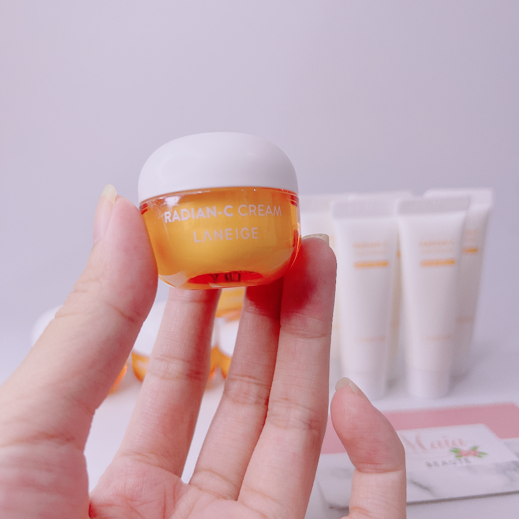 Kem dưỡng và kem chống nắng làm trắng da LANEIGE Radian-C