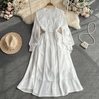 #3825 [Sẵn một số size] Đầm tay dài màu trắng có lót trong viền ren siêu xinh