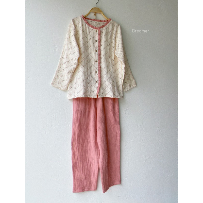 Bộ mặc nhà nữ dài tay thu đông viền bèo muslin mềm mại