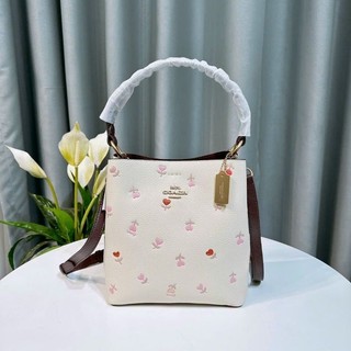 ✨✨Town Bucket Bag With Heart Floral Print✨✨C2811🌟mẫu coac.h bucket hoạ tiết hoa xinh xắn , trẻ trung