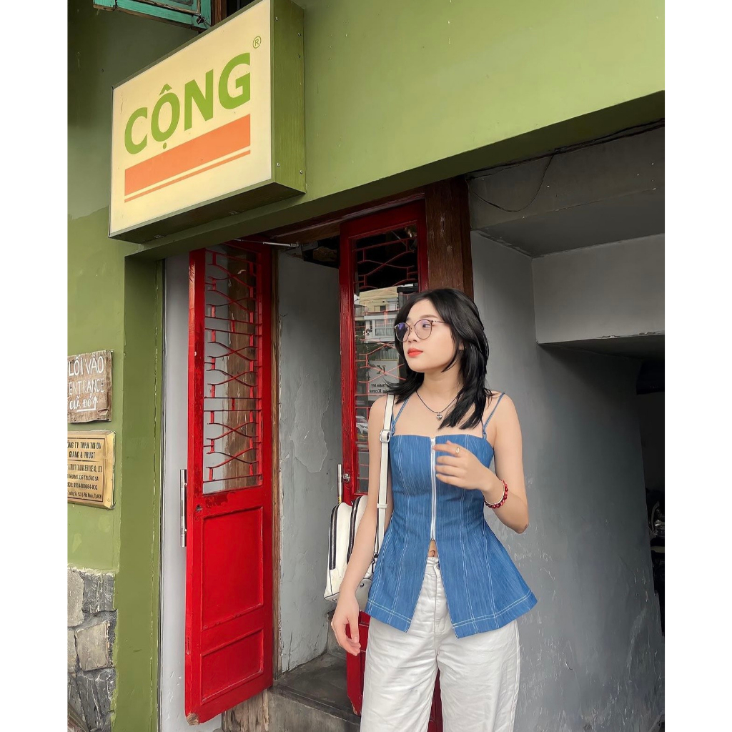 Áo 2 dây thiết kế xẻ tà có dây kéo ngực chất liệu denim Gemboutique - Doll Top