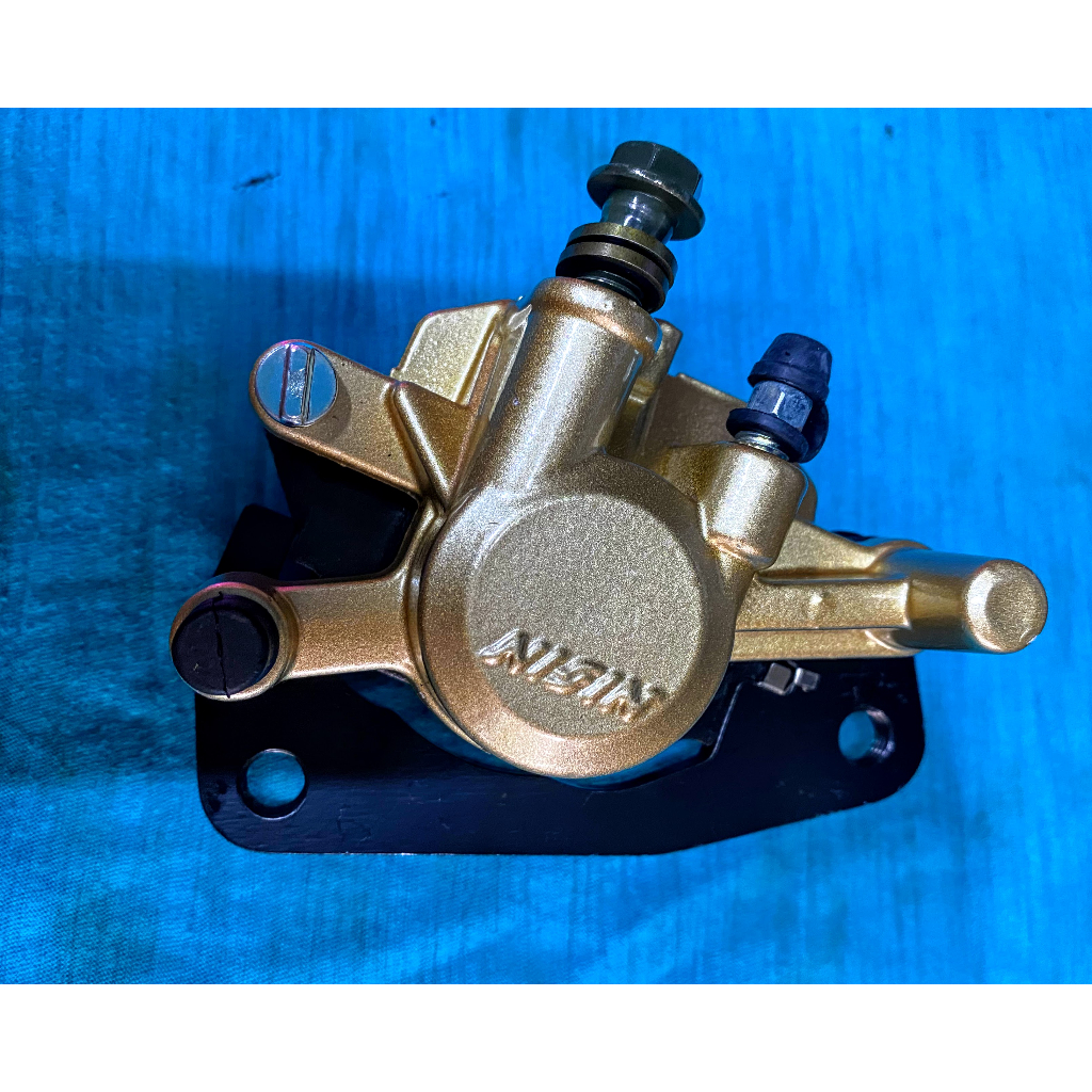 Bộ dầu thắng trước dành cho Sirius, Taurus