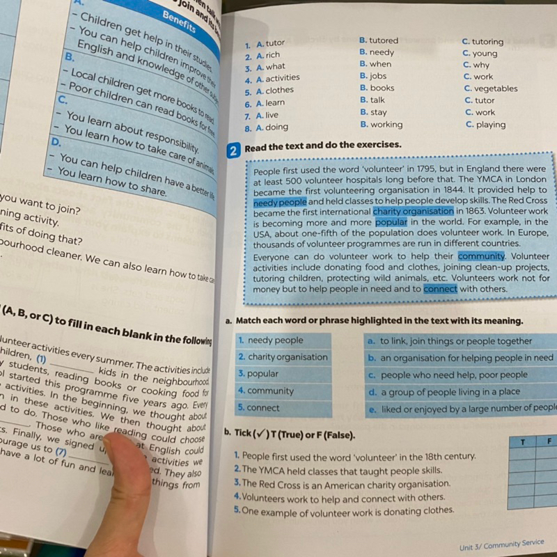 Bài tập tiếng anh lớp 7 Global Success kèm bìa bao