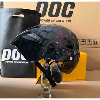 Nón thể thao Poc 01- Nón Poc vân carbon bóng