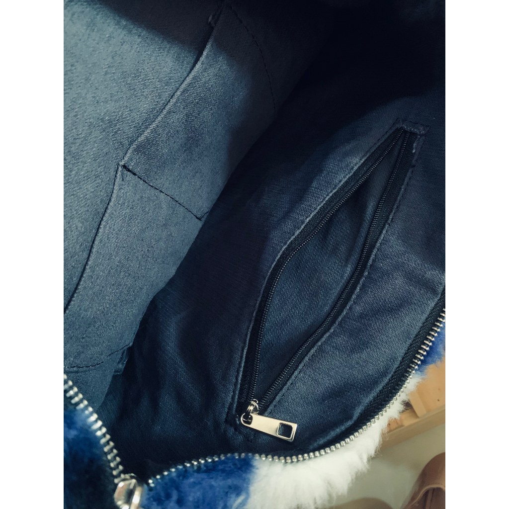 Túi cầm tay lông phối màu No Brand