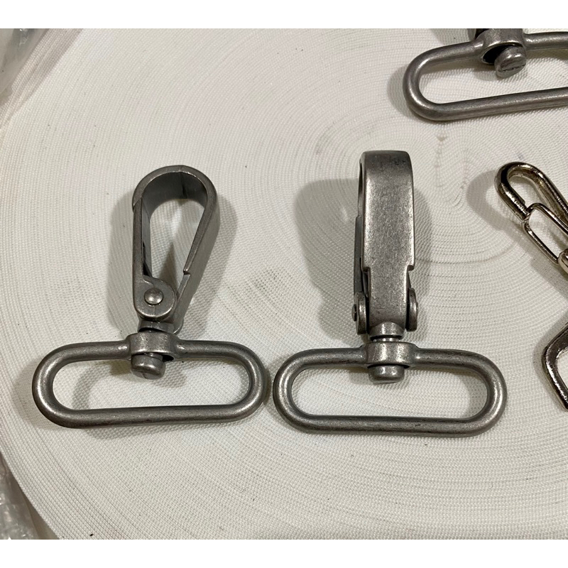 Móc khoá 4cm giá từ 3,5k/ cái