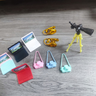 Phụ Kiện Búp Bê Barbie ,Đồ Chơi Cho Búp Bê Baboliy Máy ảnh ,Điện thoại ,Máy tinh ,Laptop mini