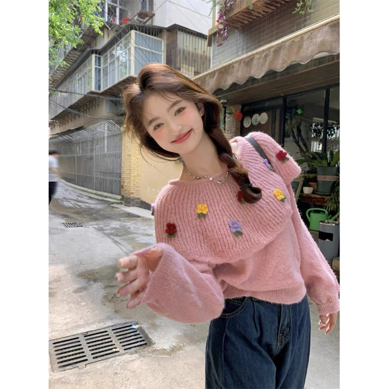 Áo Len Trơn Đính Hoa