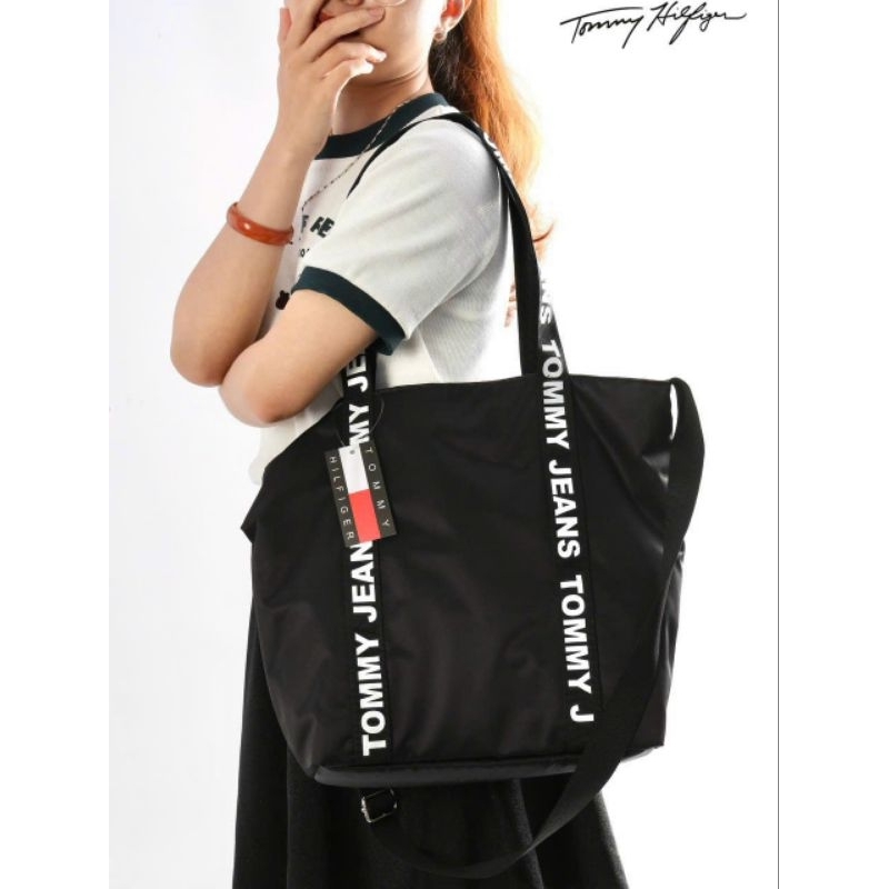 Túi Tote Tommy Jean Essential Shopper