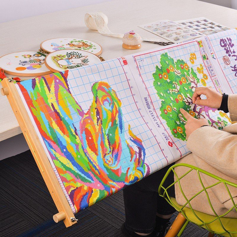 Khung gỗ thêu tranh chữ thập