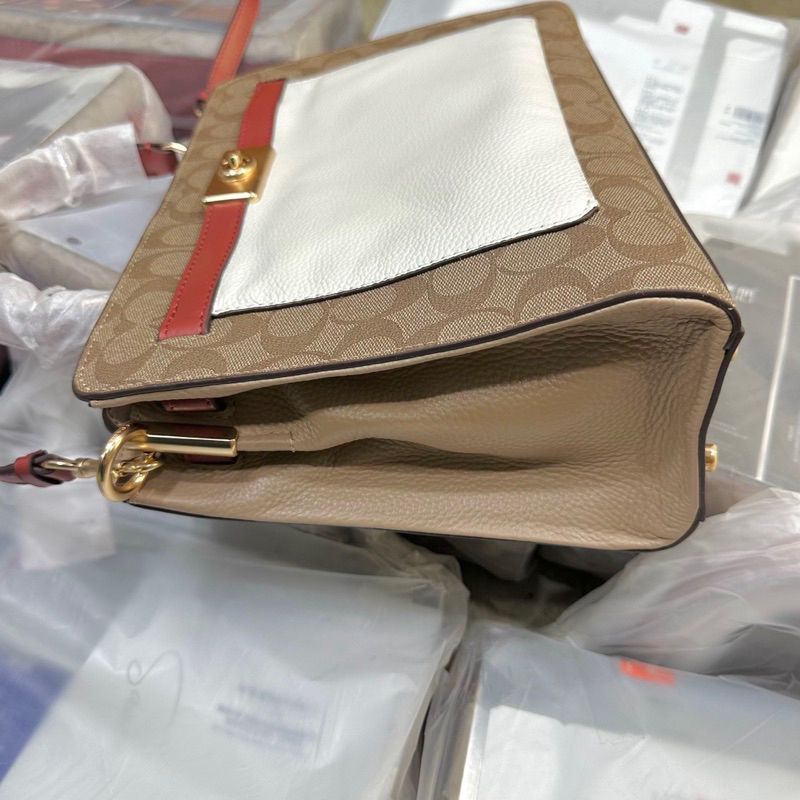 Túi coach lane size lớn đeo chéo