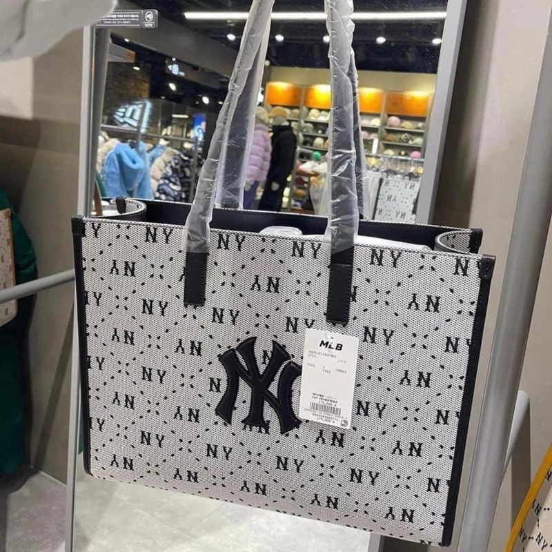 Túi Tote MLB Monogram Chính Hãng
