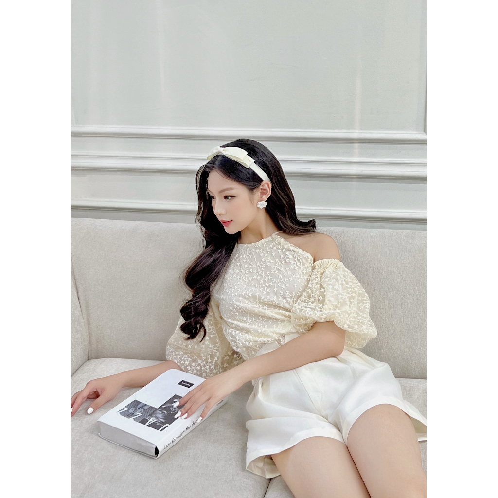 Somee studio Blossom blouse Áo hoa nổi
