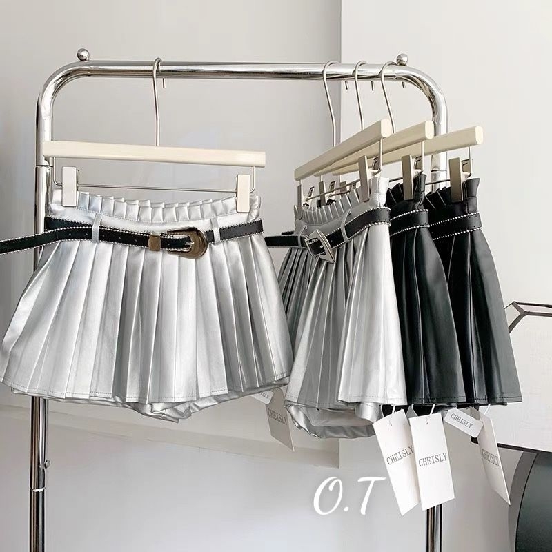 Chân váy da ngắn QC hot girl