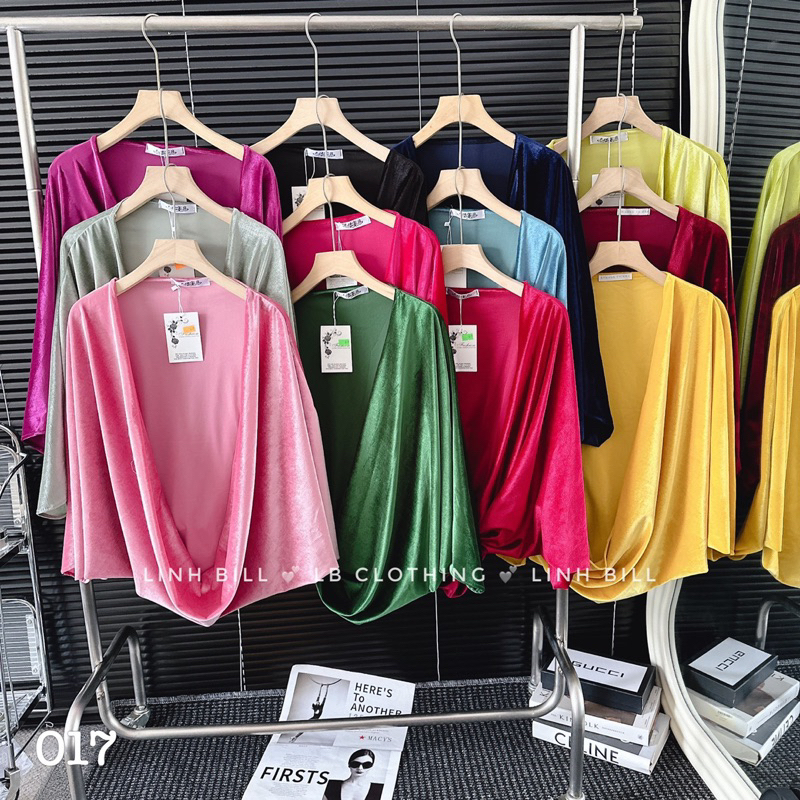 Choàng nhung sang chảnh về bảng màu mới