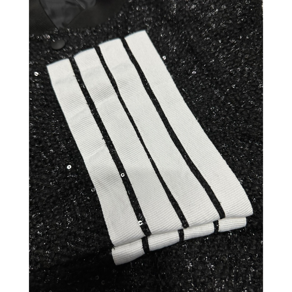 Áo khoác Thom vạch tay kim tuyến vạch trắng unisex  chất dày dặn, áo khoác dạ kim tuyến Thome nam nữ hot trend 2023