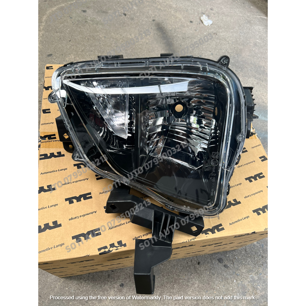 Đèn pha Mitsubishi Xpander(18-19), hàng Đài Loan