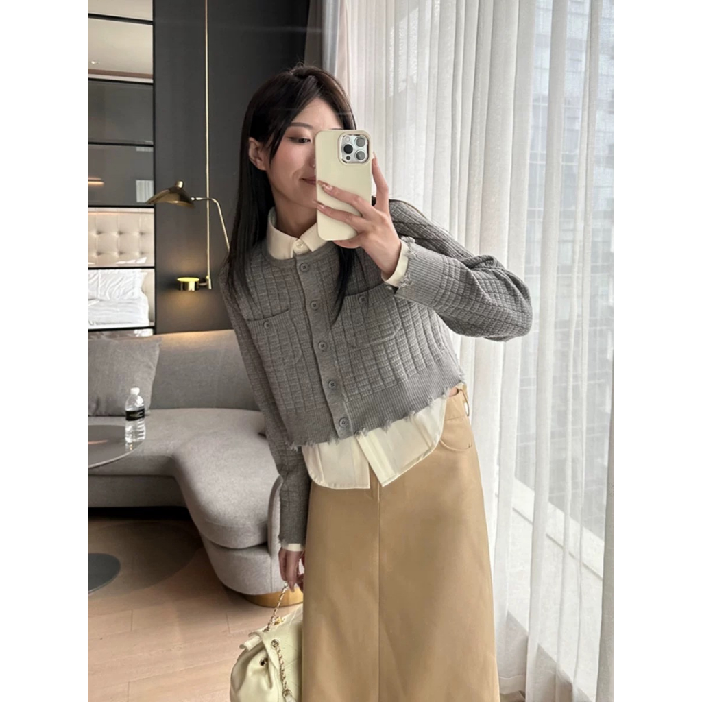 Áo len túi ngực rách gấu đóng cúc không kèm sơ mi Ulzzang style🌸 Hàng Quảng Châu