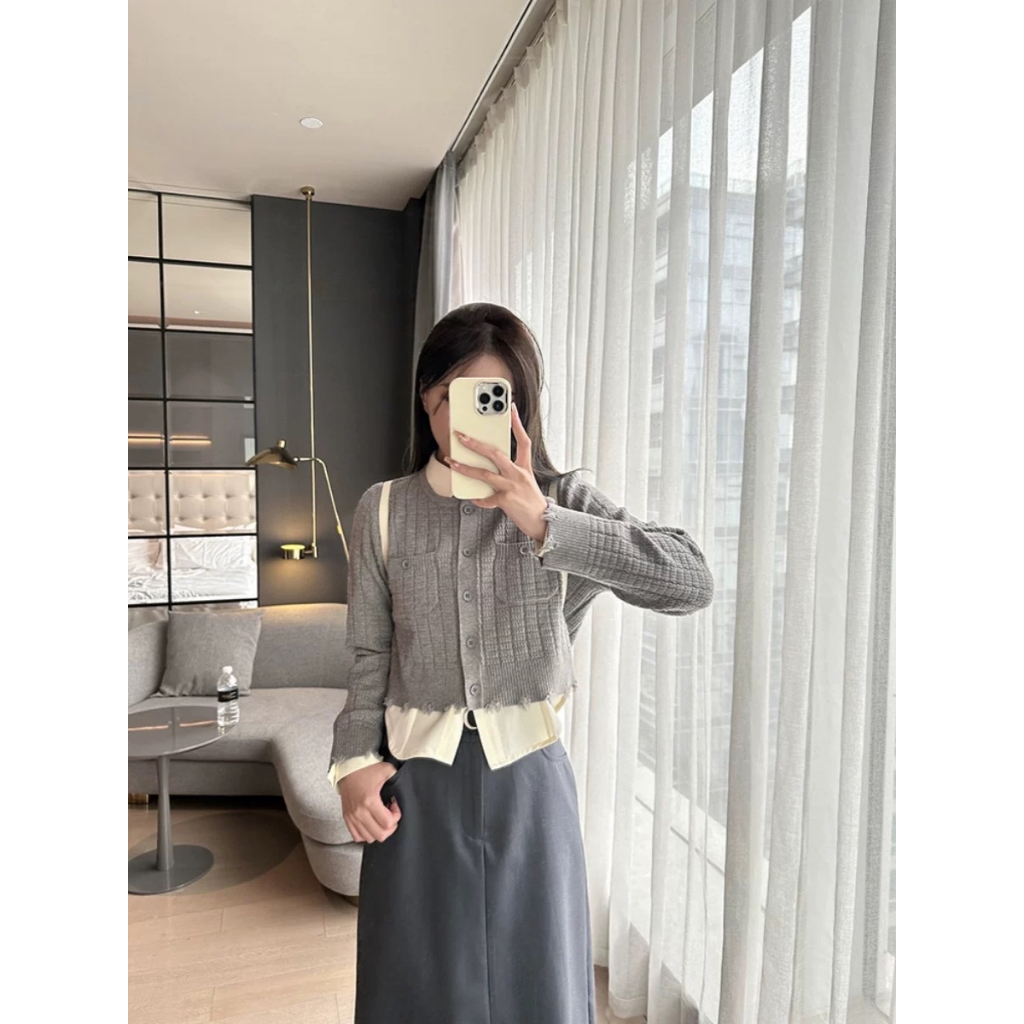 Áo len túi ngực rách gấu đóng cúc không kèm sơ mi Ulzzang style🌸 Hàng Quảng Châu