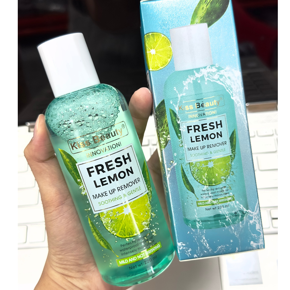 Nước Tẩy Trang Trà Xanh Dịu Nhẹ KISS BEAUTY 2135 220ml