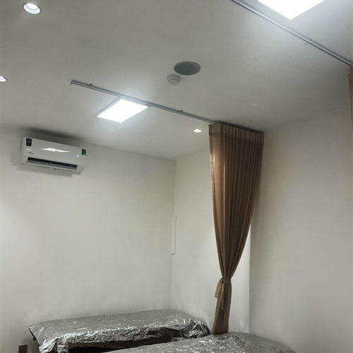 Combo 8 loa âm trần + 1 Amply chia 5 vùng dành cho spa - nhà hàng - salon tóc - cafe - biệt thự - phòng họp