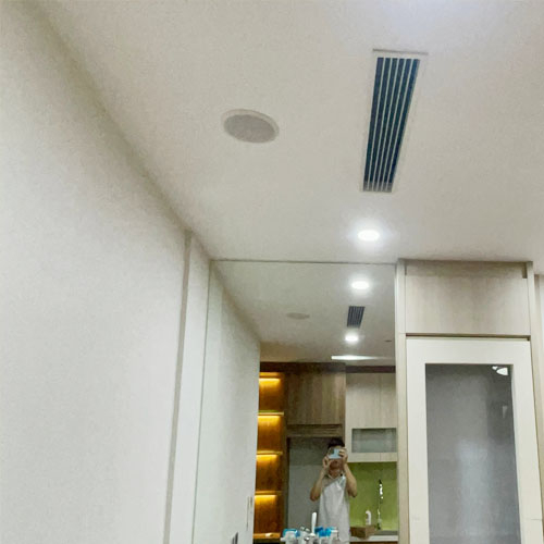 Combo 6 loa âm trần + 1 Amply chỉnh bass trest riêng biệt dành cho viện thẩm mĩ - tòa nhà - khu vui chơi - quán trà sữa