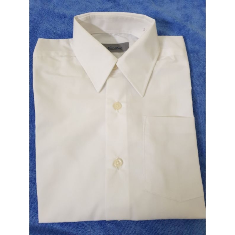 Áo sơ mi trắng dài tay trẻ em