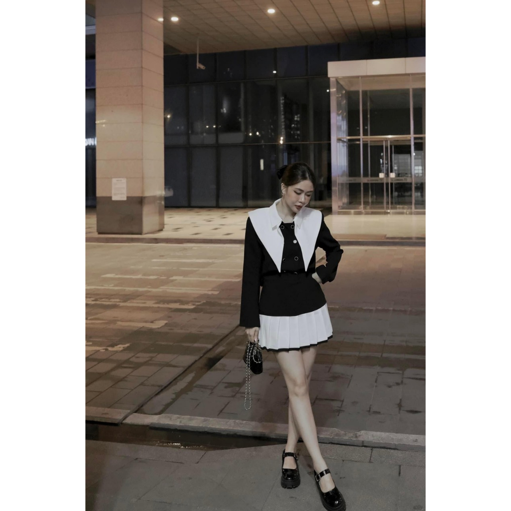 Set áo sơ mi dài tay cổ xẻ kèm chân váy xếp ly phối màu, set áo dáng vest croptop mix chân váy ngắn ❤️ 𝐍𝐀𝐎𝐌𝐈 𝐒𝐄𝐓