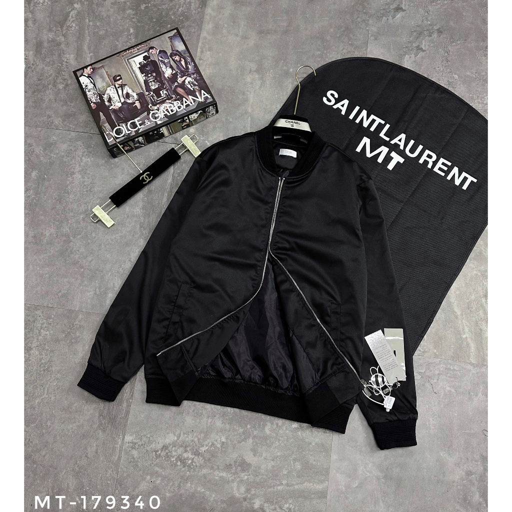 Áo Khoác Gió Di.o hàng siêu nét bản thêu mới nhất 2023.