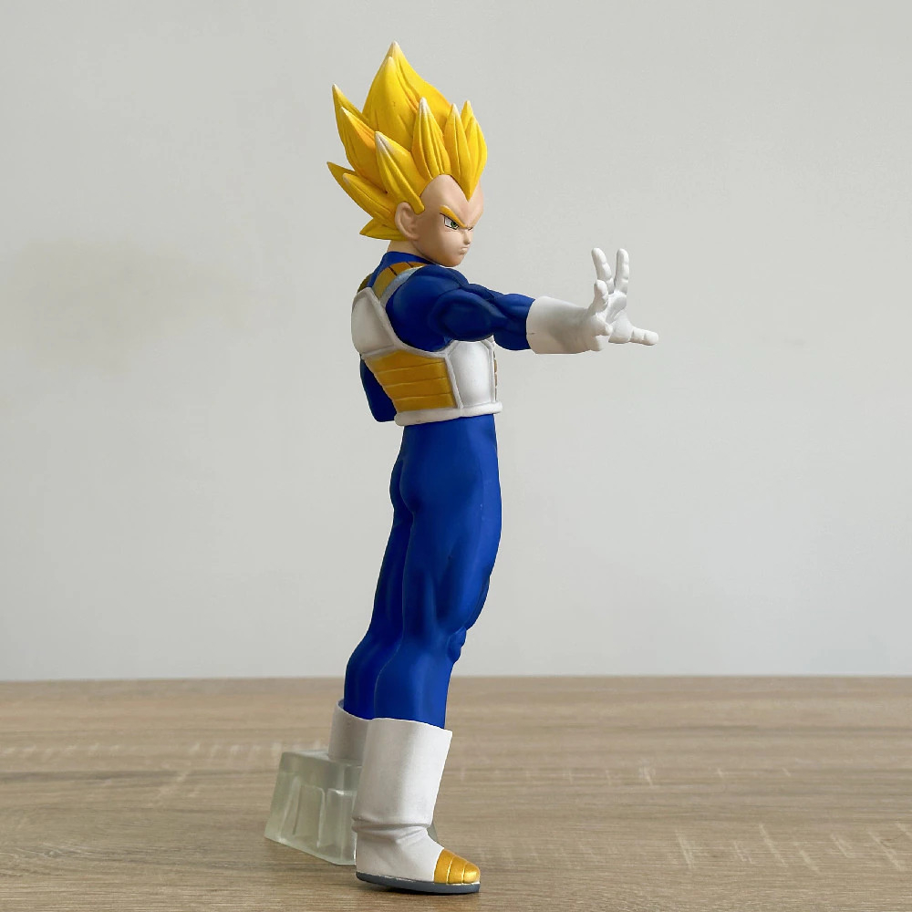 Mô hình đồ chơi Vegeta 26cm tung chưởng Dragon Ball