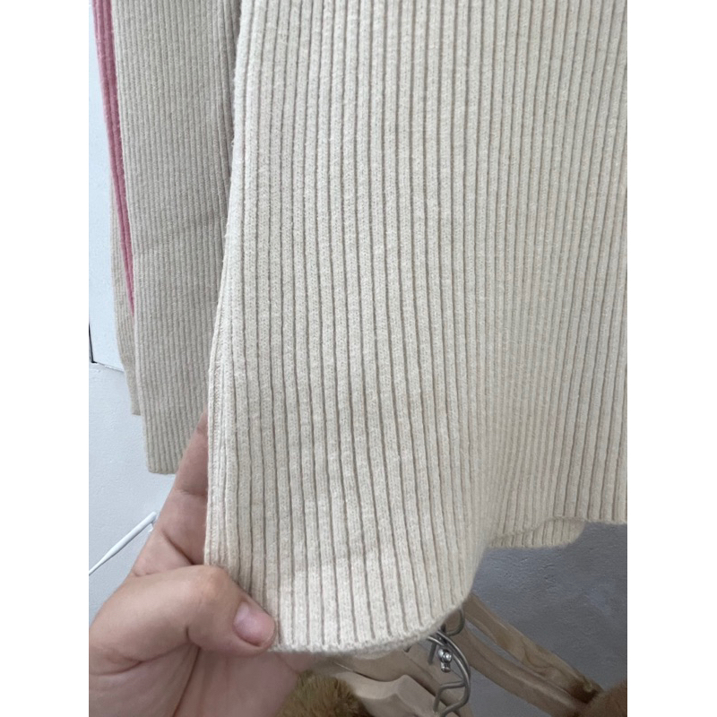 Áo len nữ thời trang khoét vai hàng QCL1