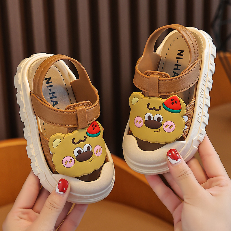 SanDal Hình Gấu Bé Trai Bé Gái Dễ Thương Đế Caosu Chông Trơn Trượt  mềm êm chân: size 21 đến 30 Fom RỘng