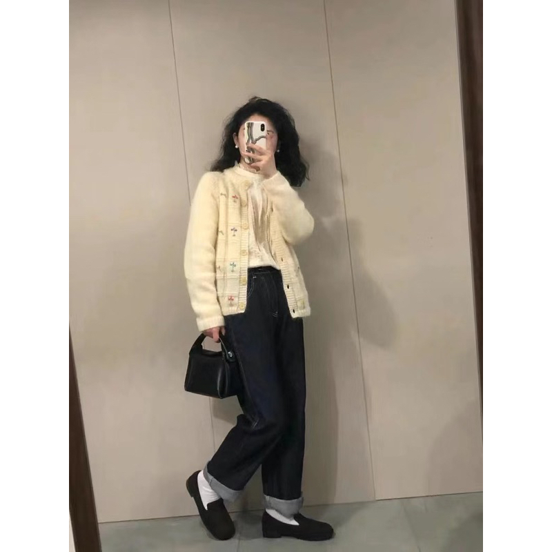 Áo len cardigan be thêu hoa đóng cúc dễ thương phong cách hQ