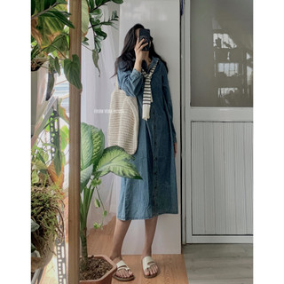 Váy denim dáng suông tay dài