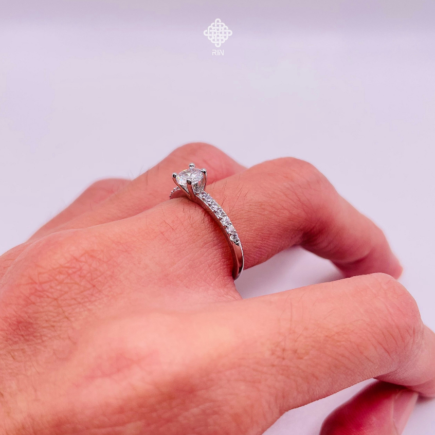 Nhẫn đính đá, Nhẫn hột xoàn đá cao, Titan không phai không rỉ sét màu 18k và bạch kim mã 21