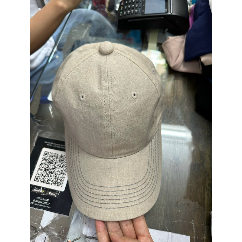 Mũ golf xuất dư còn be