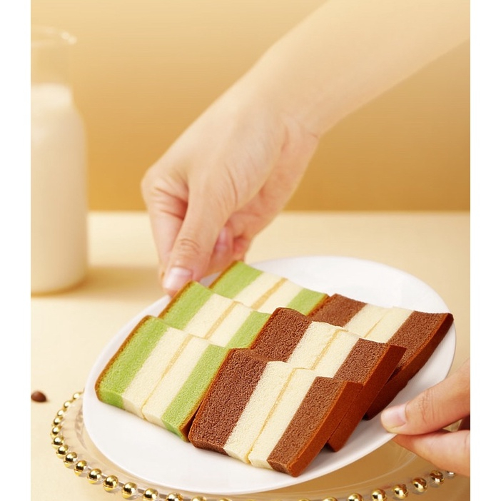 Bánh Bông Lan Tam Giác Nhiên Lợi vị Trà Xanh