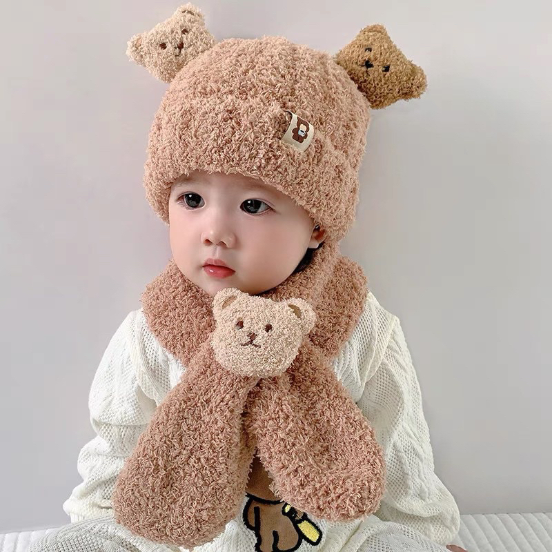 SÉT NÓN LEN KÈM KHĂN CỔ TAI HÌNH GẤU CHO BÉ TRAI BÉ GÁI