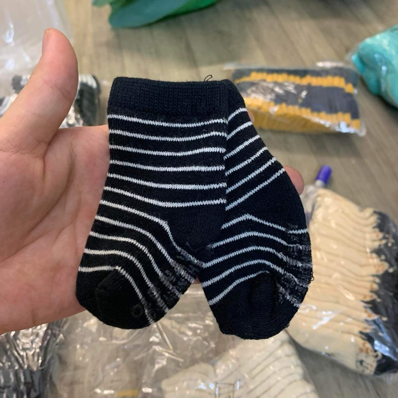 Sét 10 đôi Tất bé 0-24m bé trai gái old navy dư xịn xù dày có chống trơn