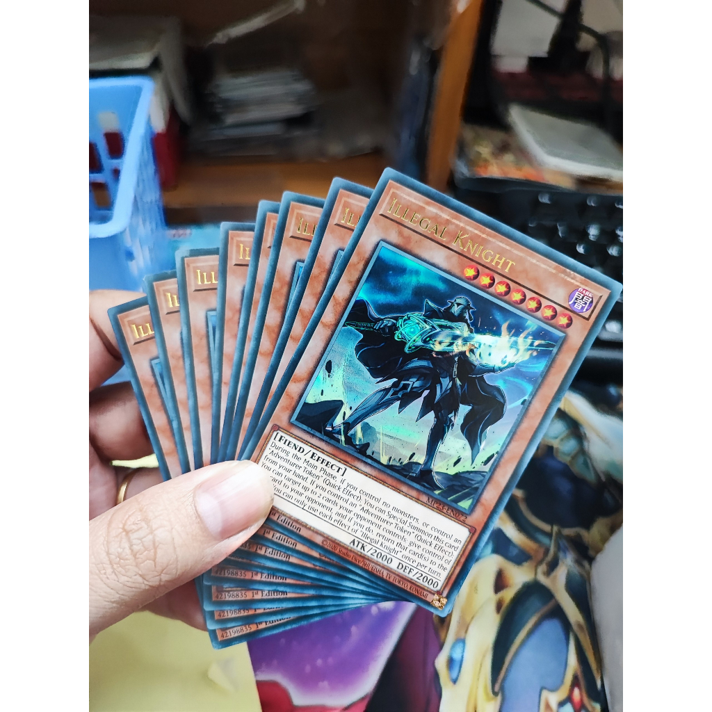 1 lá thẻ bài Illegal Knight - MP23-EN072 - Ultra Rare 1st Edition