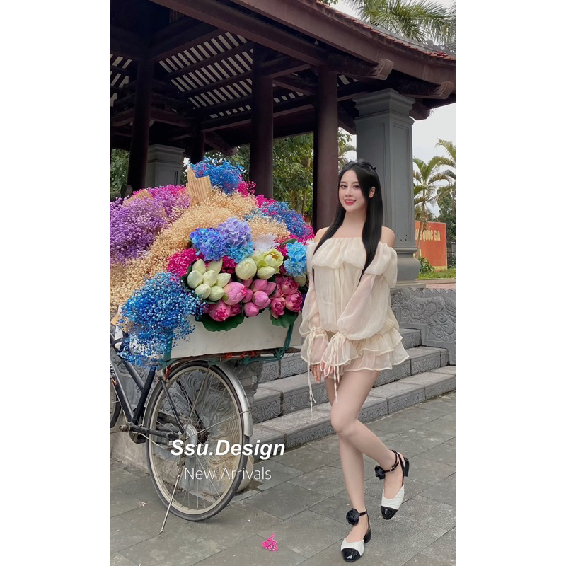 SET ÁO TƠ TRỄ VAI TAY CỘT NƠ BO CHUN EO MIX CHÂN VÁY XẾP TẦNG”SOEUL” tiểu thư