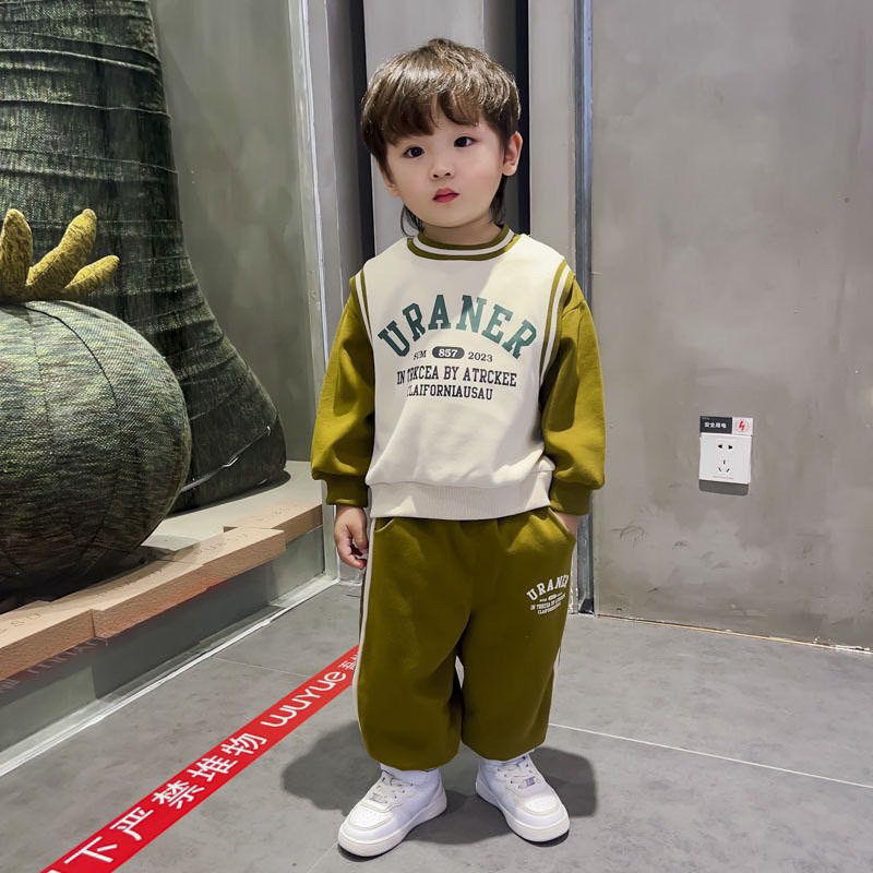 Bộ URANER bé trai