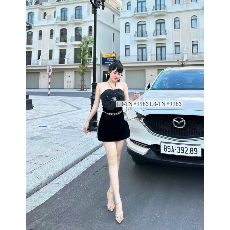 CHÂN VÁY NHUNG DÁNG A CẠP CAO KÈM DÂY XÍCH CHAEL HÀNG QCL1 MS25810