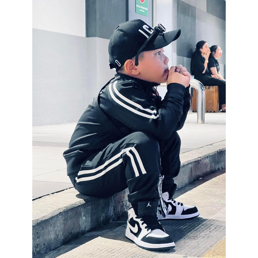 Bộ quần áo ADIDAS màu Đen kiểu dáng đơn giản dễ mặc cho bé trai và bé gái  SHOP BÔM BÔM KIDS