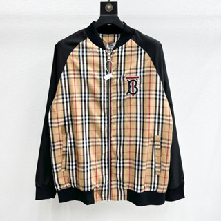 Áo Khoác Bomber Gió Nam Nữ Burberry Hoạ Tiết Kẻ Sọc Caro Be Thêu Logo Chữ BT Pha Tay Đen Khoá Zip Cho Các Boy Phố 2023