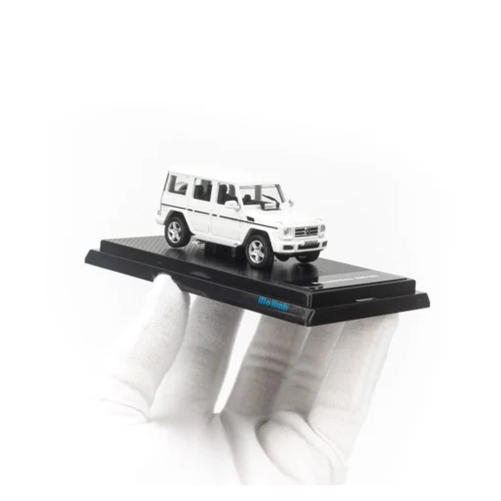 Mô hình xe Mercedes Benz G63 1:64 Dealer